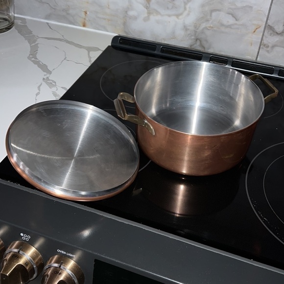 5Q Odi Portugal Round Copper Pot with Lid - Picture 3 of 8